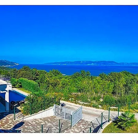 Hotel Casa Ina Al Mare 3*