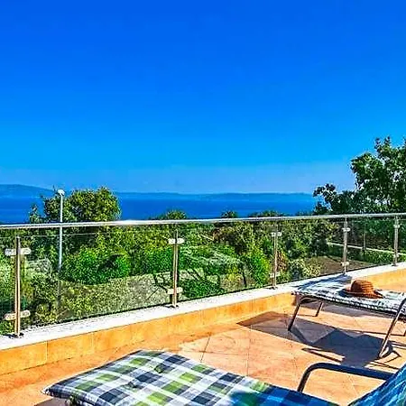Hotell Casa Ina Al Mare 3*