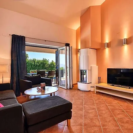 Casa Ina Al Mare 3*