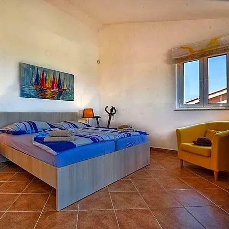 Casa Ina Al Mare Hotell 3*